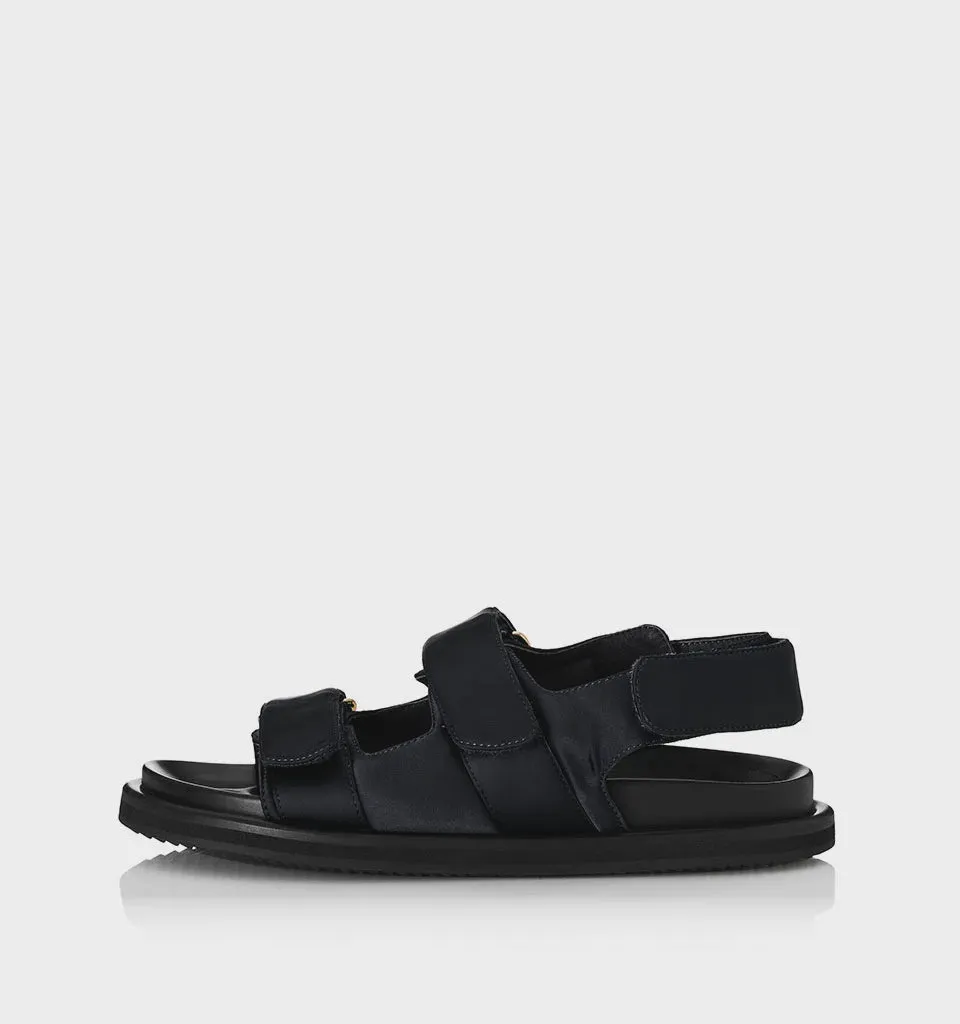 ALIAS MAE Womens Darcy Sandals - Black Satin