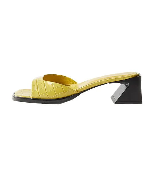 Annie Sandals Leather Emboss Croc Yellow