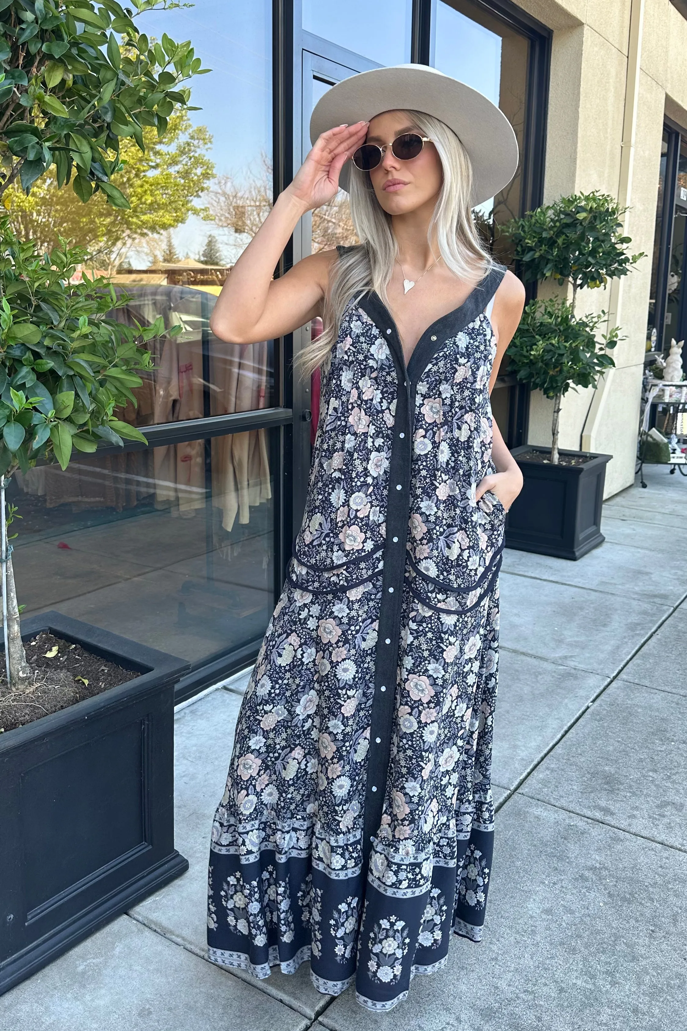 AVALAI FLORAL MAXI DRESS