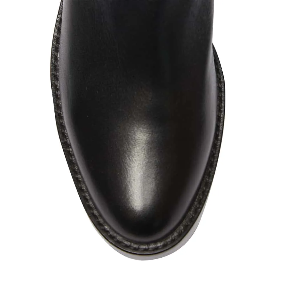 Cape Boot in Black Leather