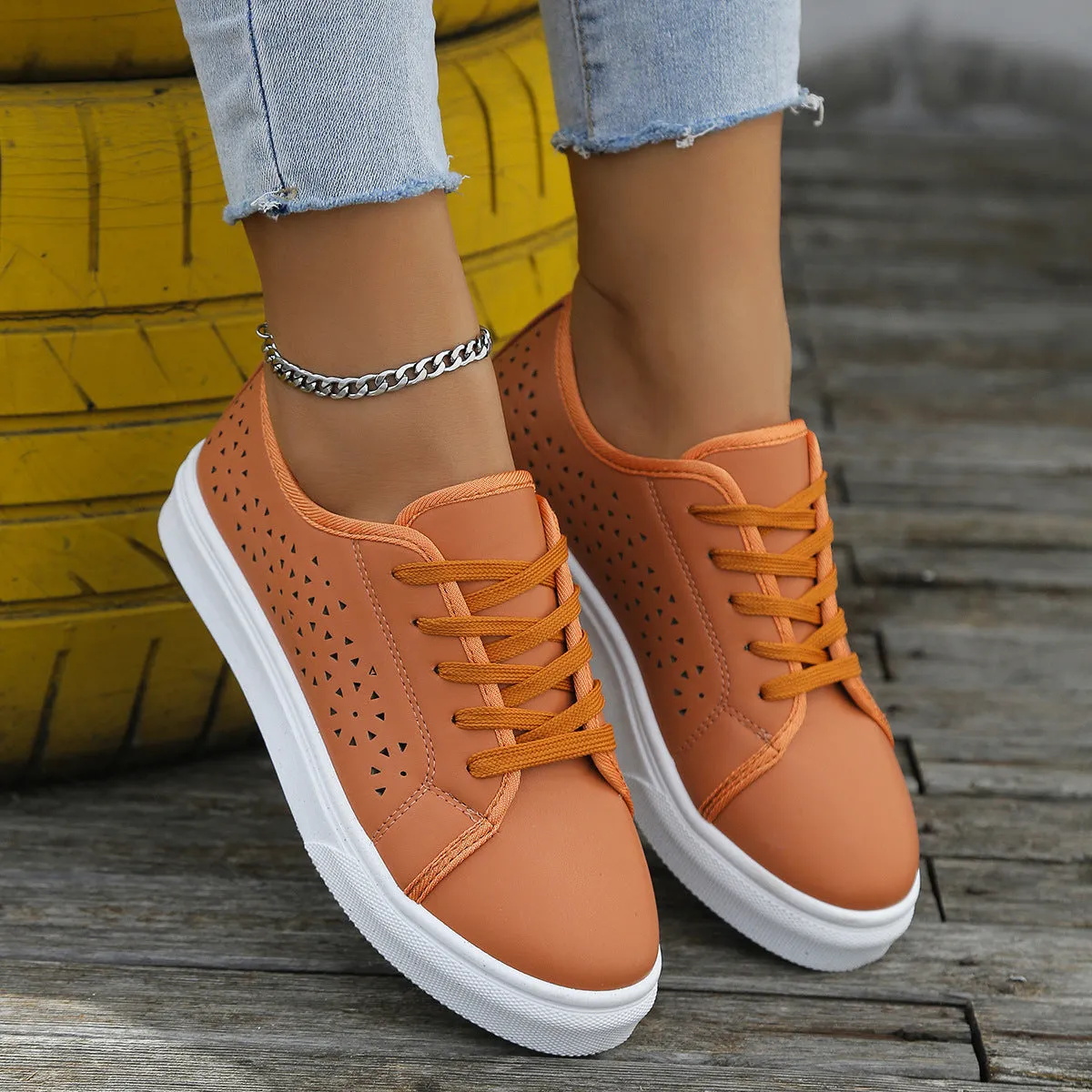 Cutout Flat Lace-up Shoes