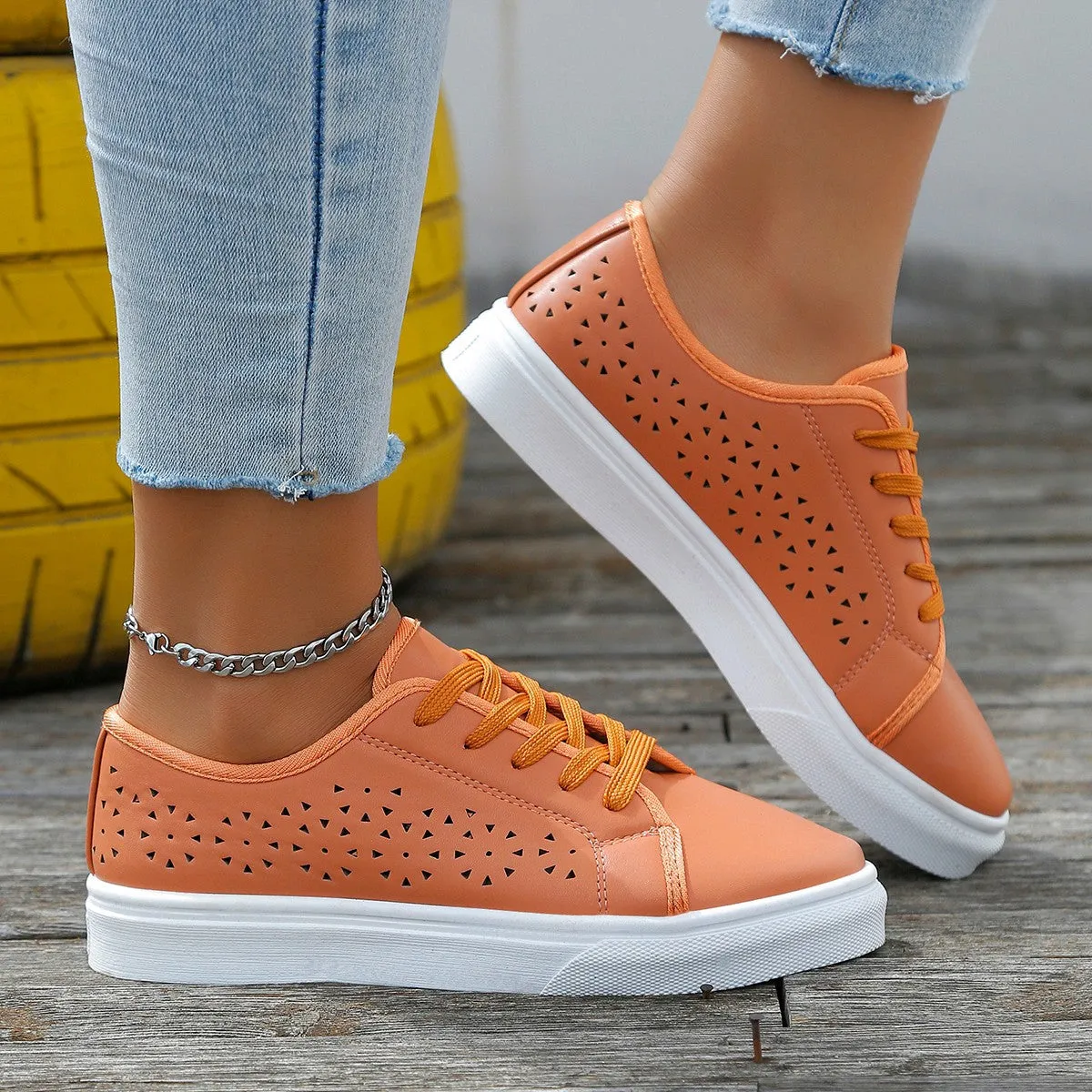 Cutout Flat Lace-up Shoes