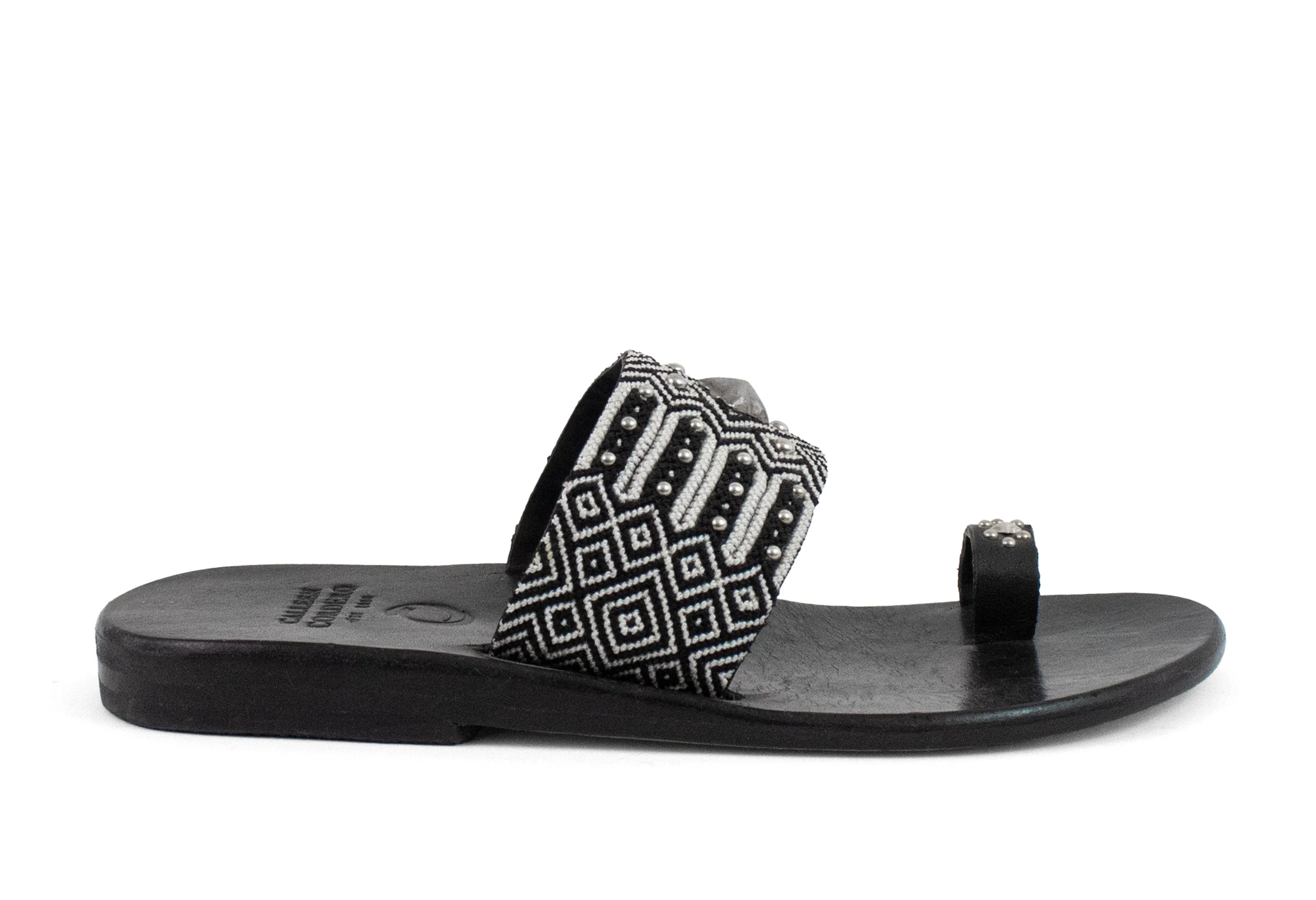 Papi Blk-Wht Woven Sandal