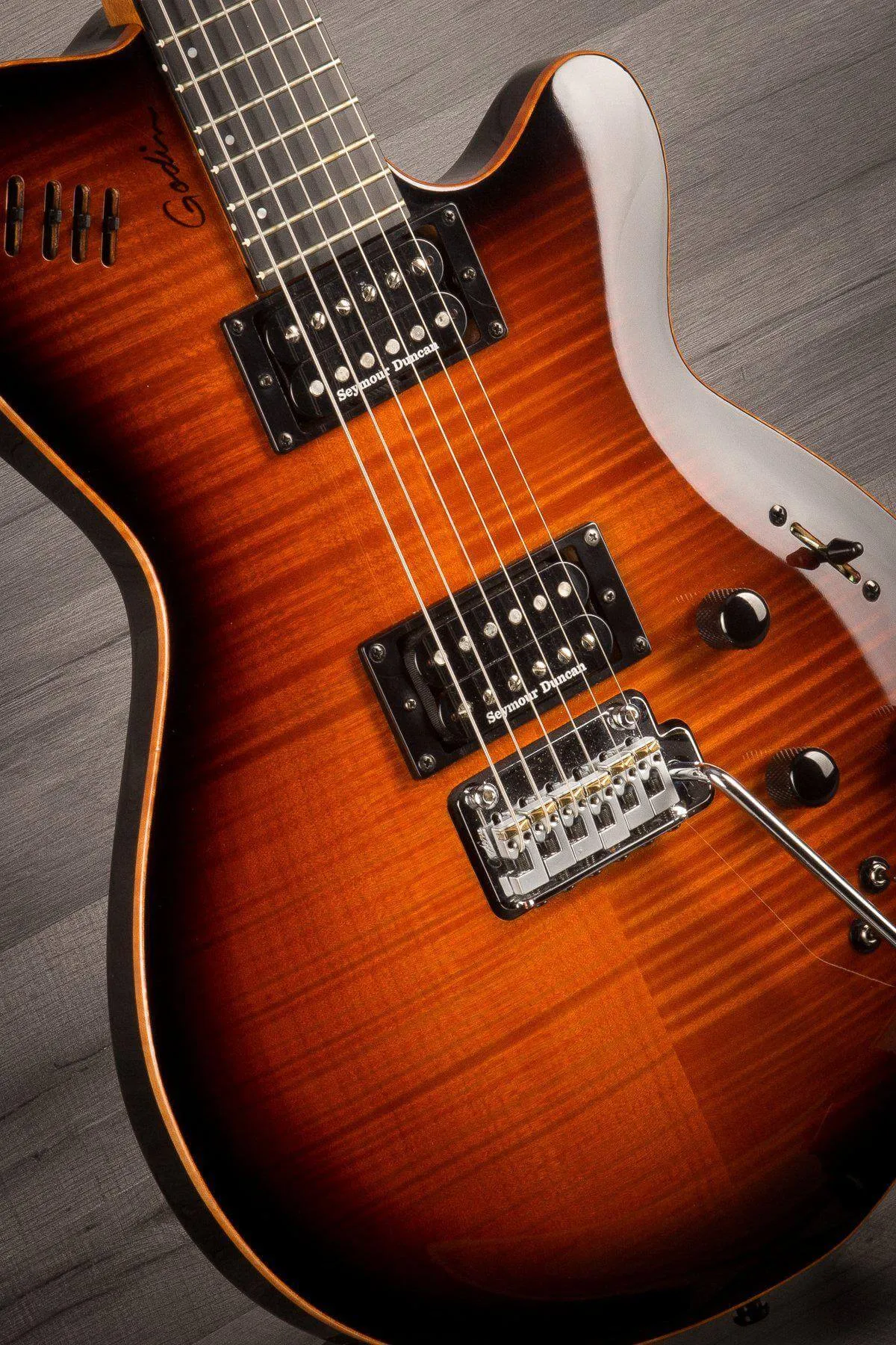 USED - Godin LGXT AA, Cognac Burst Flame Top