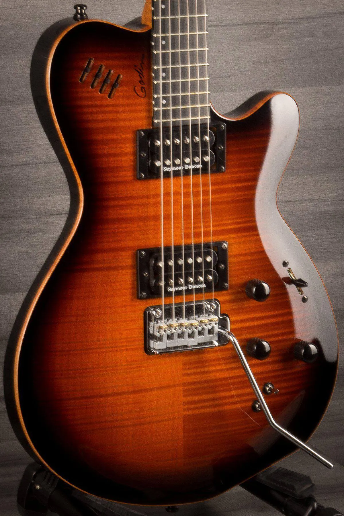 USED - Godin LGXT AA, Cognac Burst Flame Top