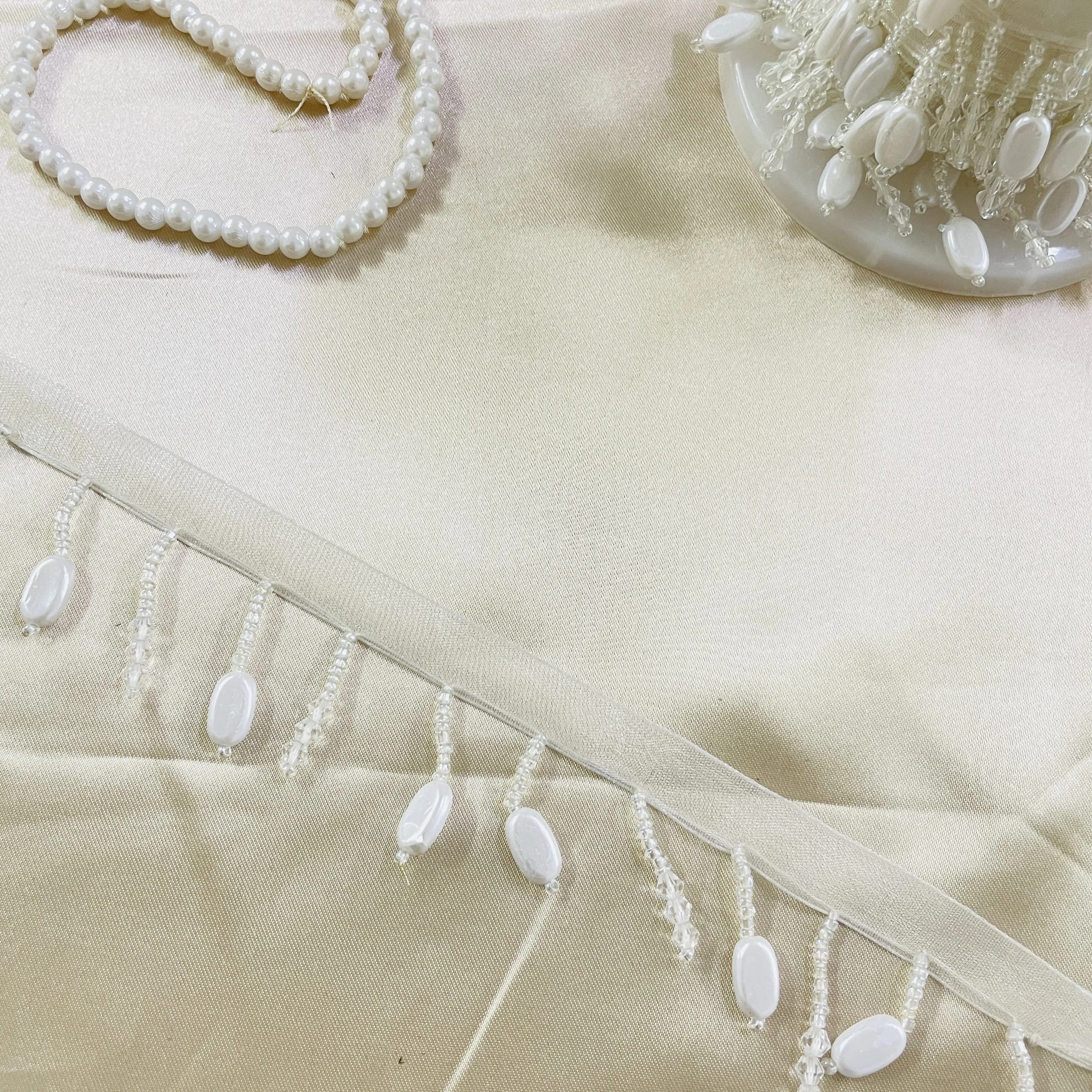 White Pearl CutDana Hanging Lace