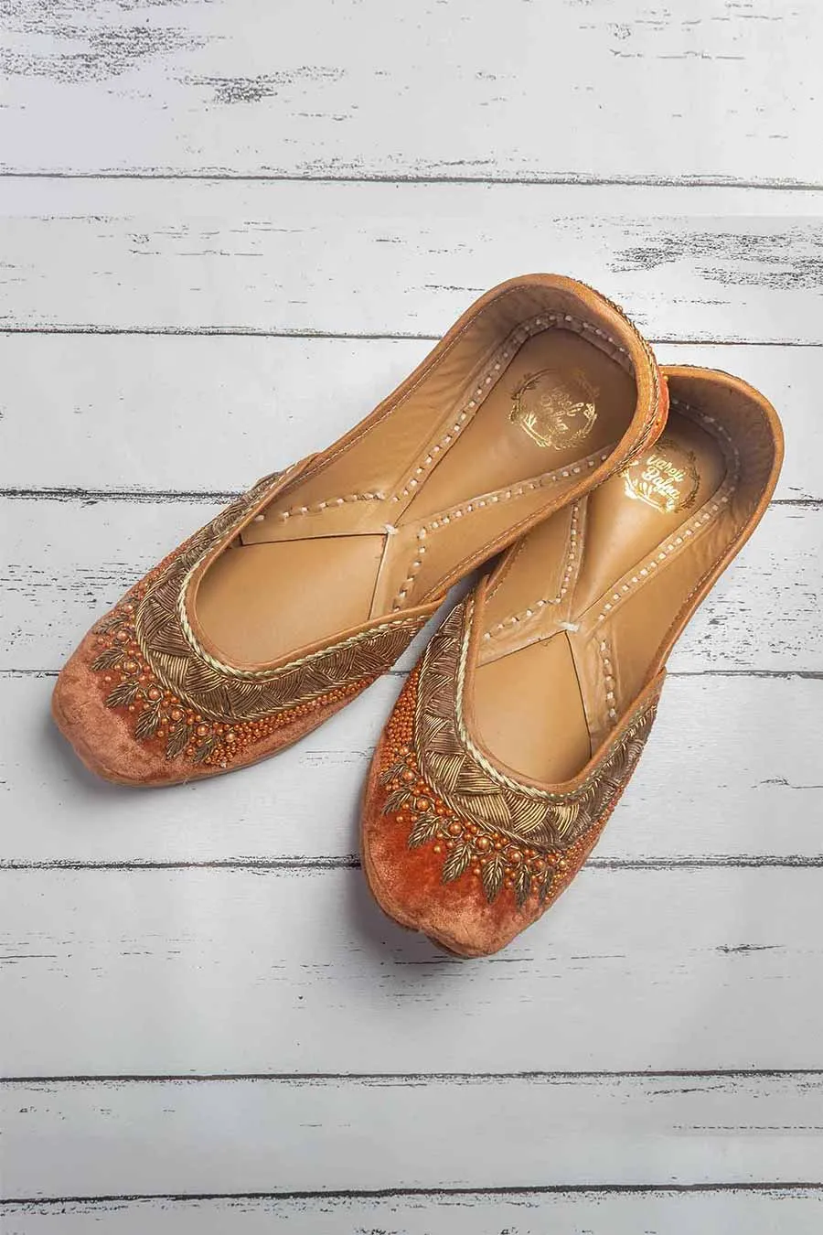 Zardozi Embroidered Rust Velvet Jutti